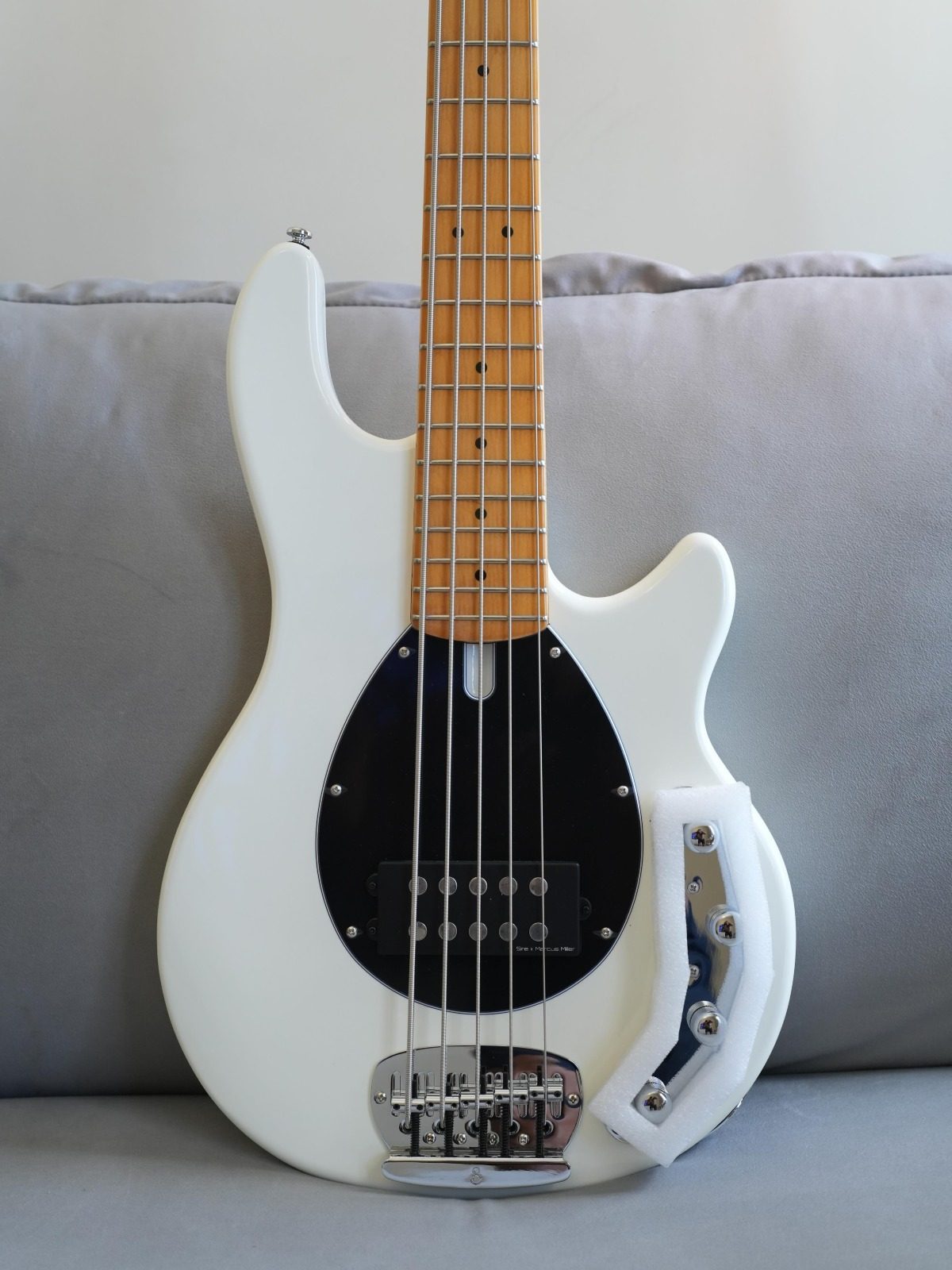 Sire Marcus Miller Z3