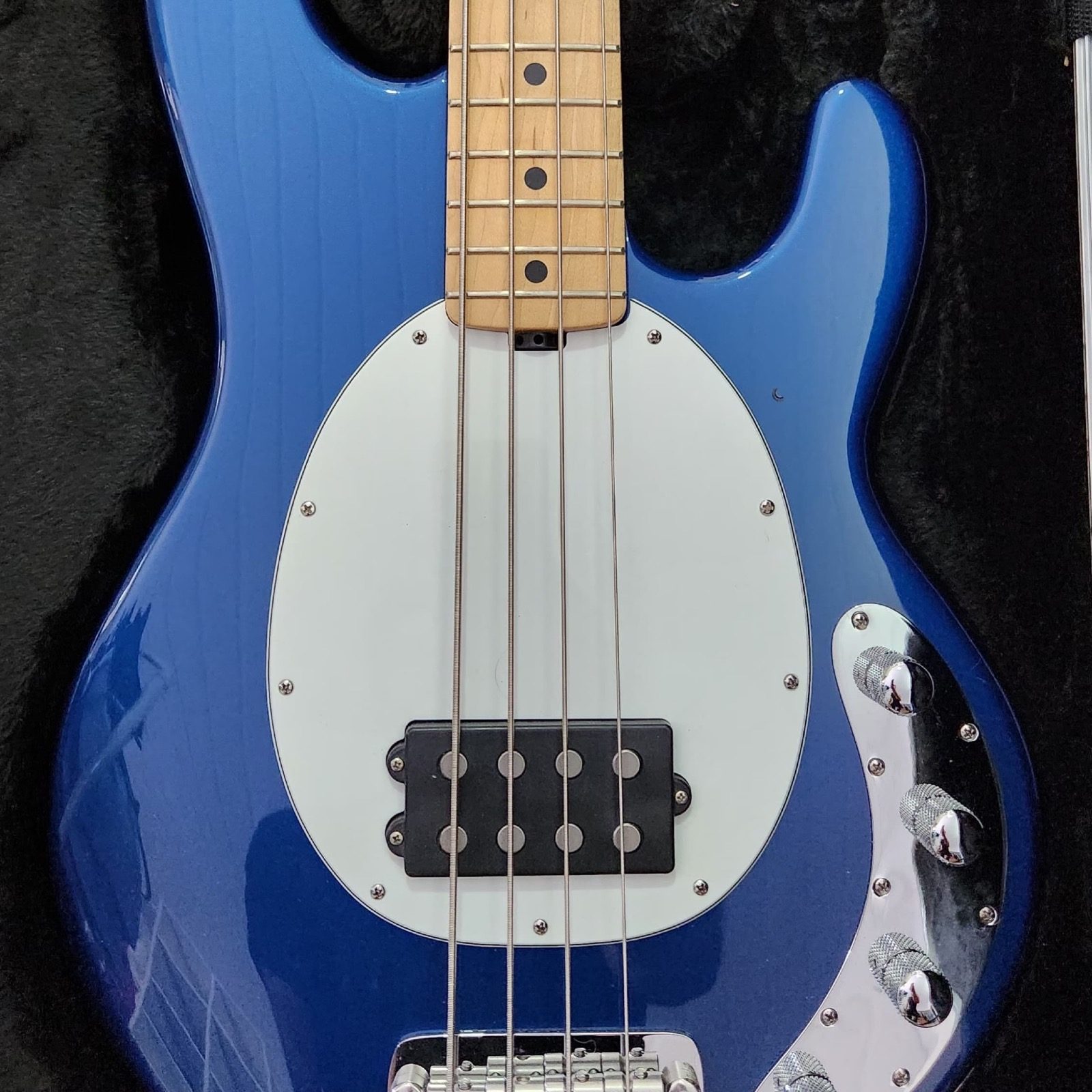 Music Man Stingray 2012 4 cordas 
