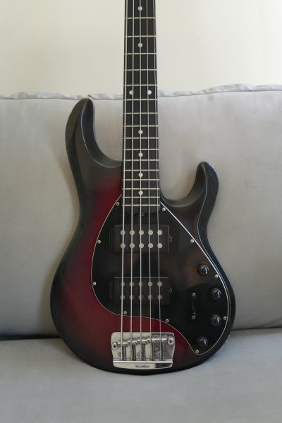 Music Man HH