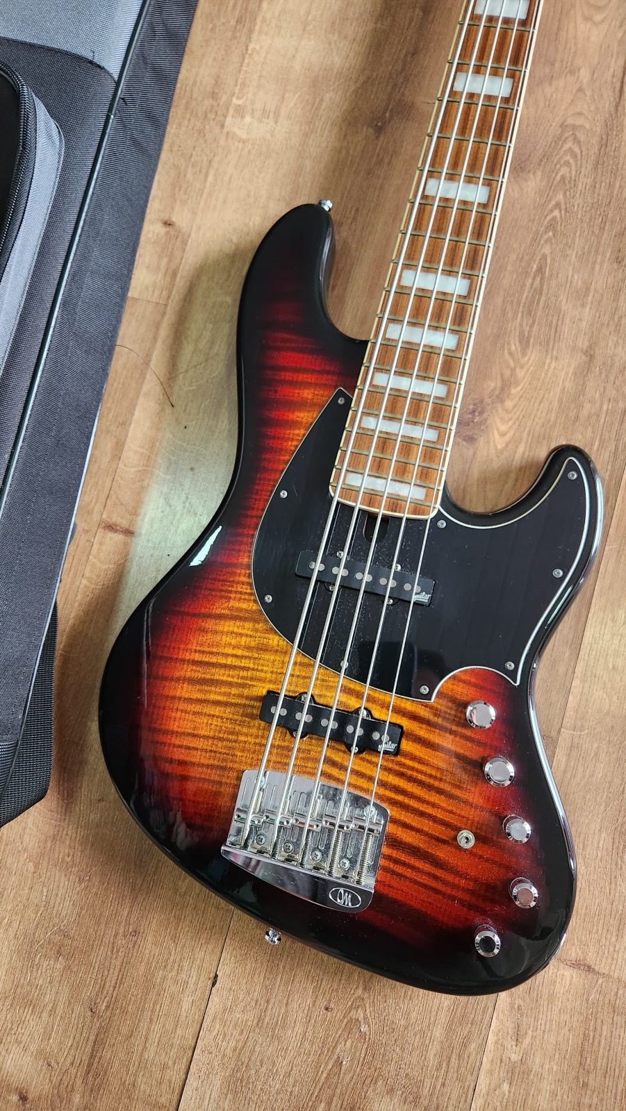 Mayones  Jabba 5 caps Aguilar 